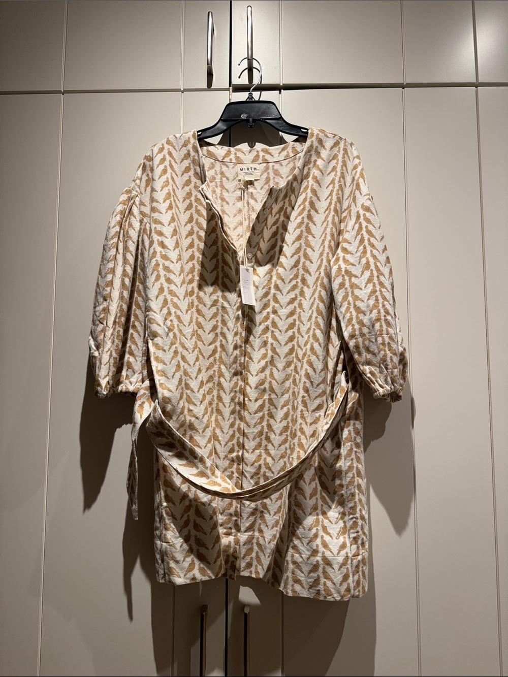 Mirth Women's Cream & Tan Patterned Belted Tunic Jacket
